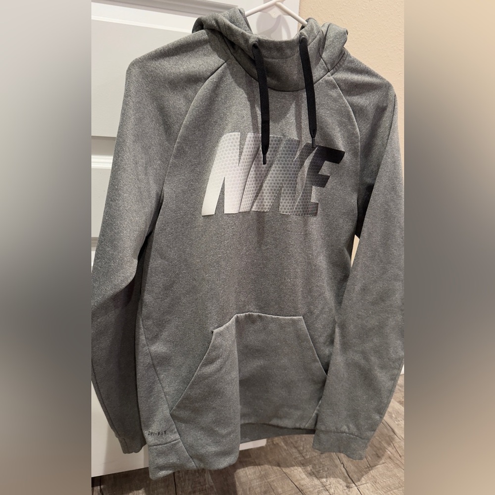Nike Men's Gray Hoodie